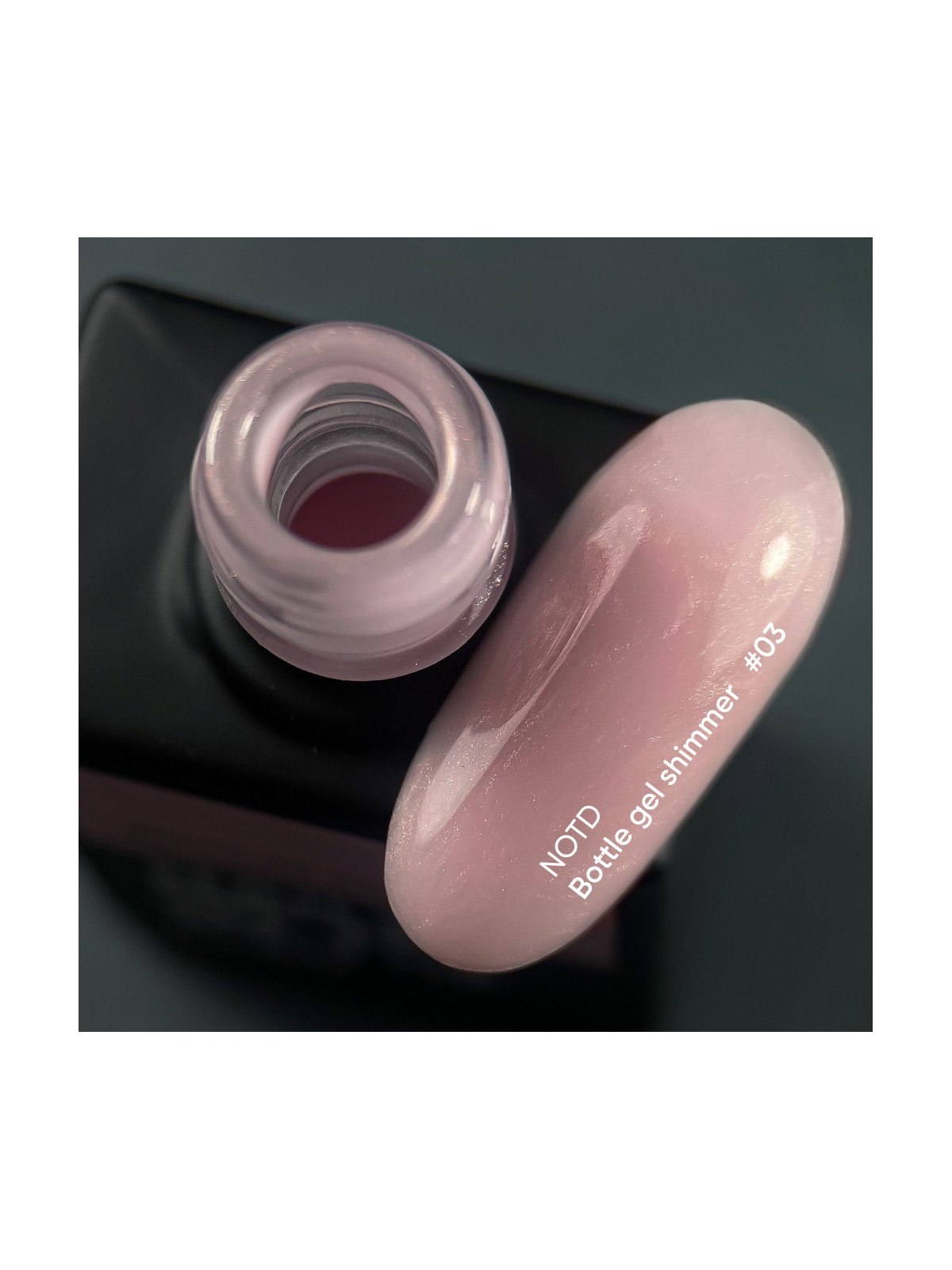 Bottle Gel Shimmer 03 NAILSOFTHEDAY – Jasnoróżowy Żel Budujący ze Srebrną Drobinką